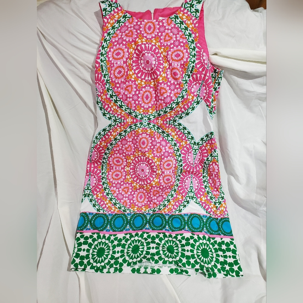 Little girl's dress